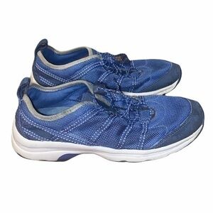 Lands End sneakers, blue and white, size 7